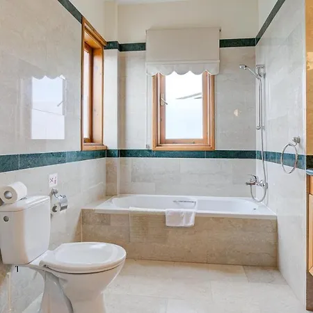 Villa 2 Bedroom Villa Oleander With Private Pool And Garden, Aphrodite Hills Resort Kouklia