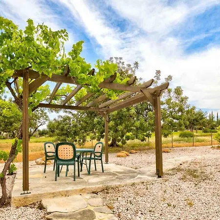 Villa 2 Bedroom Villa Oleander With Private Pool And Garden, Aphrodite Hills Resort Kouklia