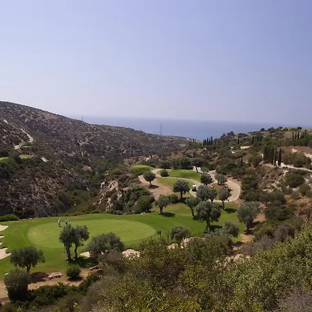 2 Bedroom Oleander With Private Pool And Garden, Aphrodite Hills * Kouklia