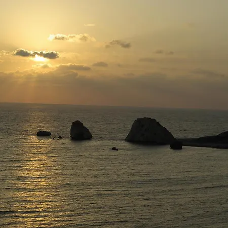 Villa 2 Bedroom Villa Oleander With Private Pool And Garden, Aphrodite Hills Resort