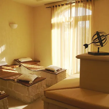 2 Bedroom Oleander With Private Pool And Garden, Aphrodite Hills * Kouklia